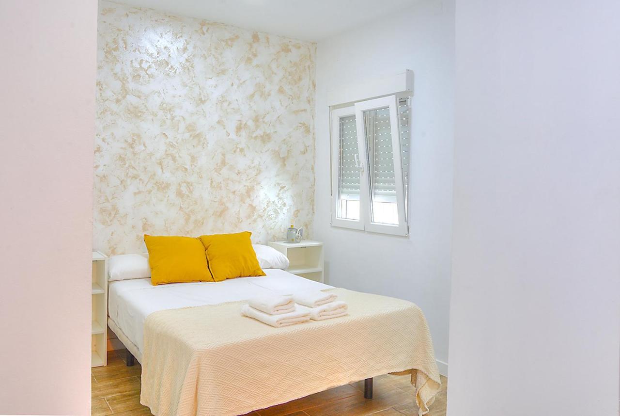 Family Apartment In Triana Севілья Екстер'єр фото